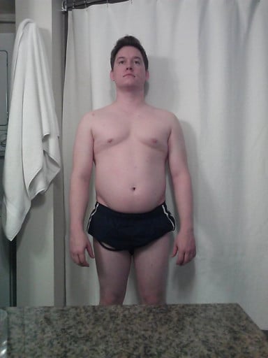A photo of a 5'7" man showing a snapshot of 178 pounds at a height of 5'7