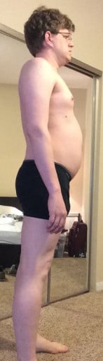 A progress pic of a 6'2" man showing a snapshot of 218 pounds at a height of 6'2