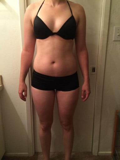 A photo of a 5'6" woman showing a snapshot of 141 pounds at a height of 5'6