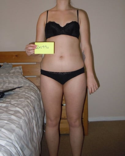 A before and after photo of a 5'6" female showing a snapshot of 146 pounds at a height of 5'6