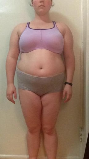 A picture of a 5'3" female showing a snapshot of 179 pounds at a height of 5'3
