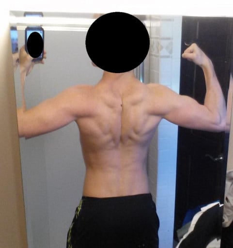 A picture of a 6'0" male showing a weight bulk from 152 pounds to 185 pounds. A respectable gain of 33 pounds.