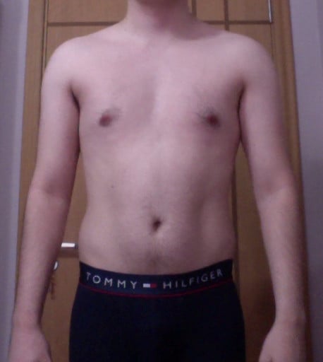 A before and after photo of a 5'8" male showing a snapshot of 152 pounds at a height of 5'8