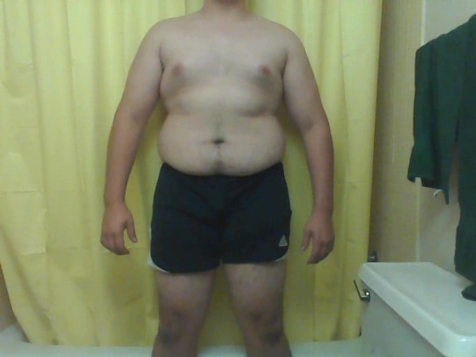 A photo of a 6'0" man showing a snapshot of 265 pounds at a height of 6'0