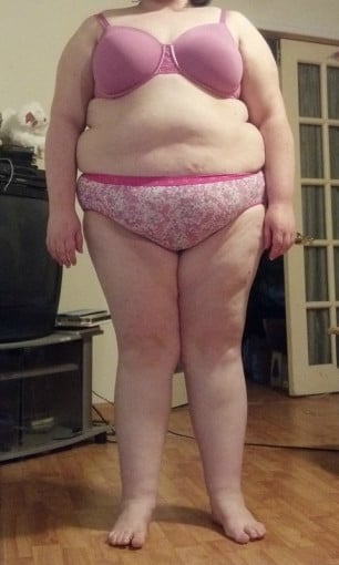 4 Photos of a 280 lbs 5 feet 3 Female Weight Snapshot.