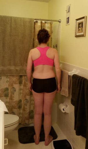 A picture of a 5'7" female showing a snapshot of 146 pounds at a height of 5'7