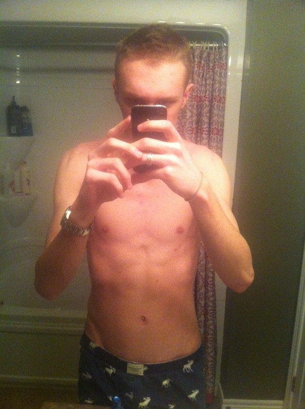 Progress Pics of 60 lbs Muscle Gain 6'1 Male 125 lbs to 185 lbs