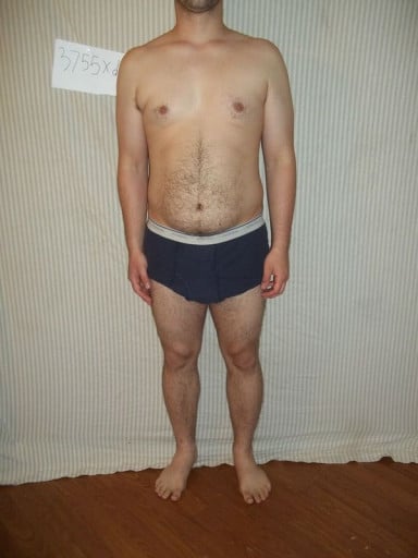 A photo of a 5'7" man showing a snapshot of 169 pounds at a height of 5'7