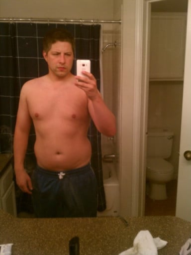 A picture of a 5'9" male showing a fat loss from 220 pounds to 175 pounds. A respectable loss of 45 pounds.