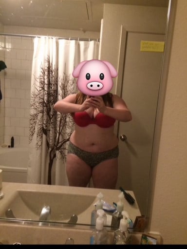 A picture of a 5'6" female showing a fat loss from 237 pounds to 215 pounds. A respectable loss of 22 pounds.