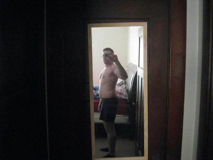 A photo of a 5'9" man showing a snapshot of 191 pounds at a height of 5'9