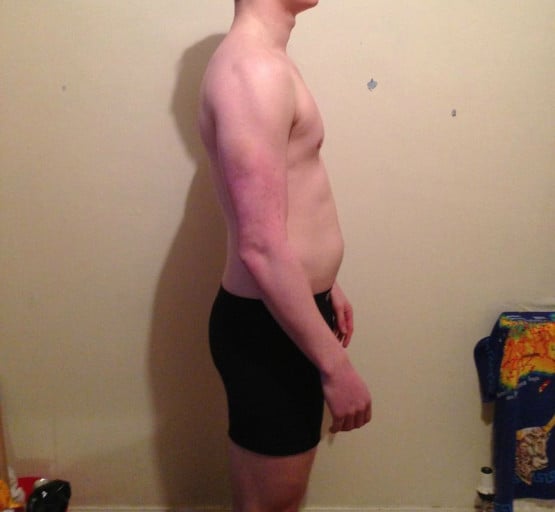 A photo of a 6'3" man showing a snapshot of 206 pounds at a height of 6'3