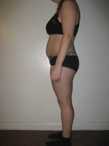 A photo of a 5'1" woman showing a snapshot of 150 pounds at a height of 5'1