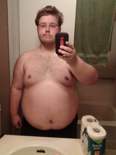 A picture of a 5'9" male showing a weight cut from 365 pounds to 279 pounds. A respectable loss of 86 pounds.