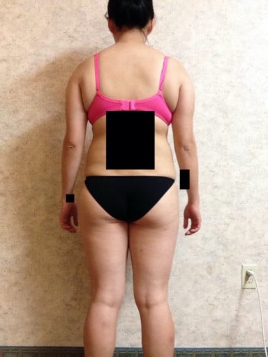 A photo of a 5'6" woman showing a snapshot of 172 pounds at a height of 5'6