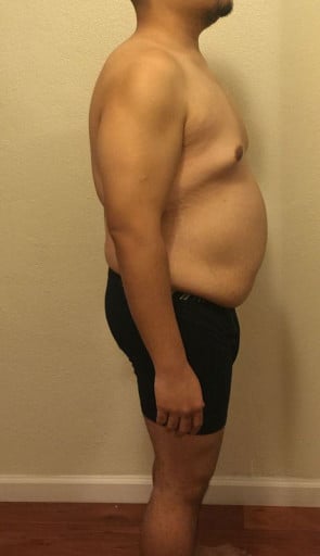 A before and after photo of a 5'6" male showing a snapshot of 198 pounds at a height of 5'6