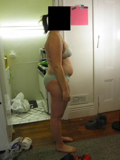 A before and after photo of a 5'8" female showing a snapshot of 193 pounds at a height of 5'8