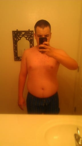 A picture of a 5'10" male showing a fat loss from 205 pounds to 173 pounds. A total loss of 32 pounds.