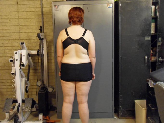 A picture of a 5'7" female showing a snapshot of 188 pounds at a height of 5'7