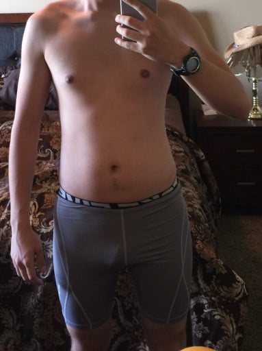 A picture of a 5'11" male showing a snapshot of 165 pounds at a height of 5'11