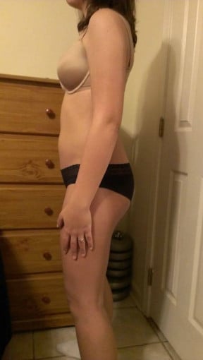 A picture of a 5'2" female showing a snapshot of 130 pounds at a height of 5'2