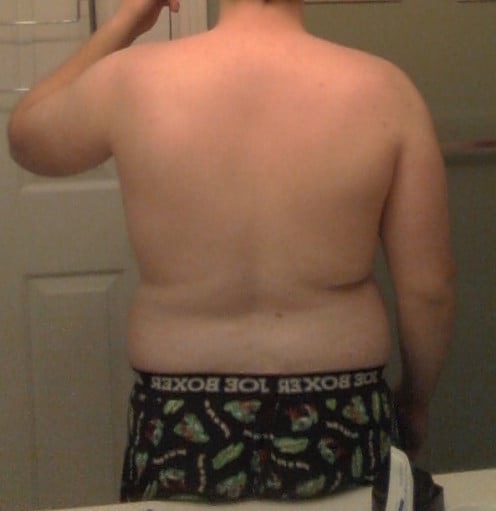 A picture of a 5'9" male showing a snapshot of 199 pounds at a height of 5'9