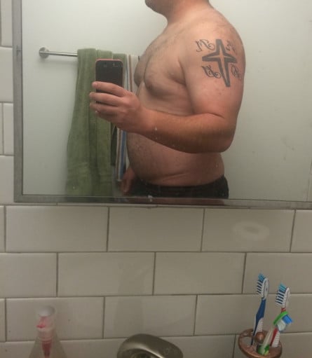 A progress pic of a 5'11" man showing a weight loss from 276 pounds to 195 pounds. A respectable loss of 81 pounds.