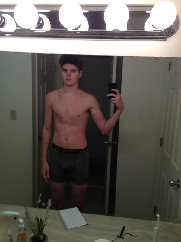 4 Photos of a 155 lbs 6 foot 3 Male Weight Snapshot