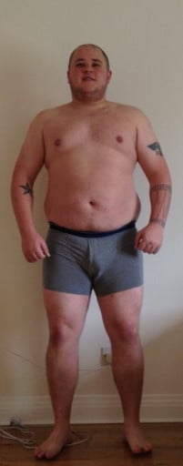 4 Pictures of a 297 lbs 5'11 Male Weight Snapshot