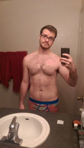 A photo of a 5'9" man showing a weight loss from 186 pounds to 164 pounds. A respectable loss of 22 pounds.
