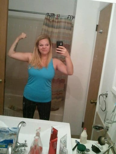A picture of a 5'3" female showing a weight reduction from 192 pounds to 148 pounds. A respectable loss of 44 pounds.