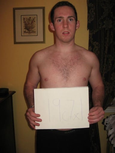 A photo of a 5'10" man showing a snapshot of 172 pounds at a height of 5'10