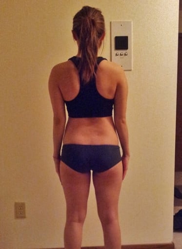 A picture of a 5'2" female showing a snapshot of 112 pounds at a height of 5'2