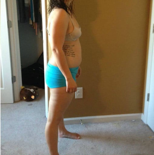 A progress pic of a 5'2" woman showing a snapshot of 147 pounds at a height of 5'2