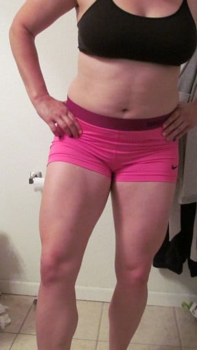 A picture of a 5'4" female showing a muscle gain from 130 pounds to 160 pounds. A net gain of 30 pounds.