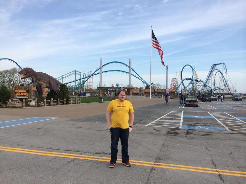 6'4 Male 65 lbs Fat Loss 325 lbs to 260 lbs