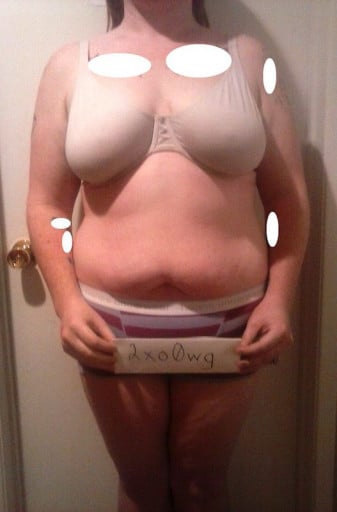 A picture of a 5'6" female showing a snapshot of 213 pounds at a height of 5'6