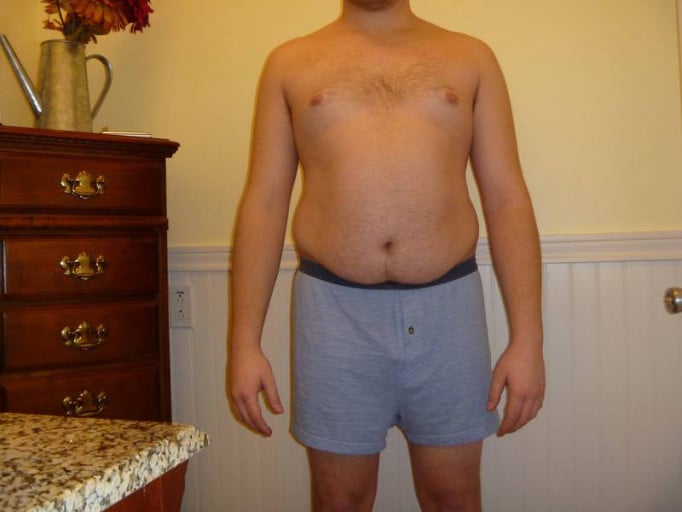 A picture of a 5'10" male showing a snapshot of 207 pounds at a height of 5'10