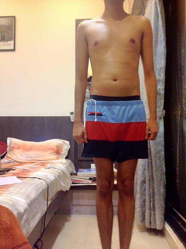 4 Photos of a 123 lbs 5 feet 9 Male Weight Snapshot