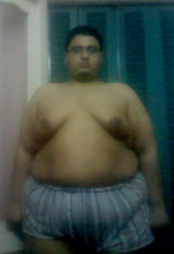 A picture of a 5'8" male showing a fat loss from 380 pounds to 183 pounds. A respectable loss of 197 pounds.