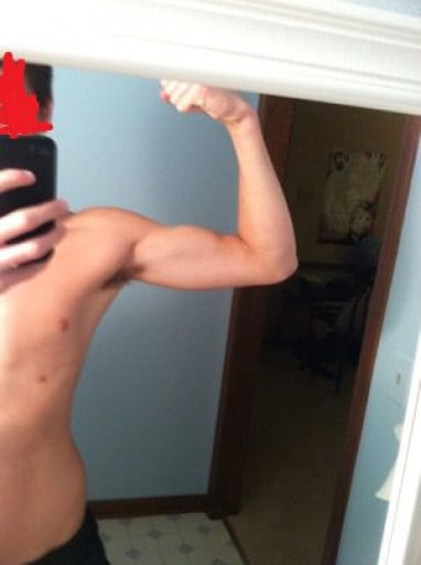 A progress pic of a 5'10" man showing a muscle gain from 139 pounds to 165 pounds. A total gain of 26 pounds.