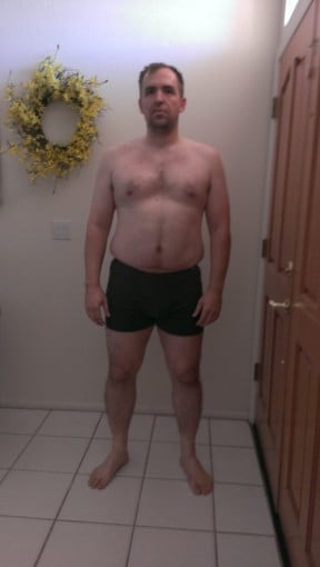 4 Pictures of a 6 foot 3 278 lbs Male Fitness Inspo