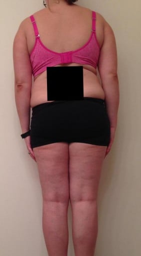 A photo of a 5'4" woman showing a snapshot of 171 pounds at a height of 5'4