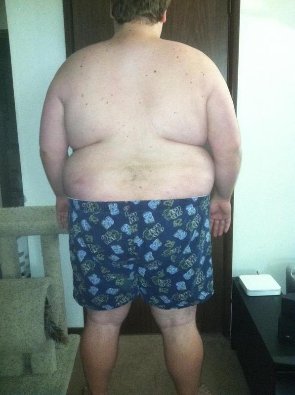 4 Pictures of a 5 foot 10 385 lbs Male Weight Snapshot