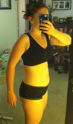 A picture of a 5'3" female showing a weight reduction from 162 pounds to 142 pounds. A net loss of 20 pounds.