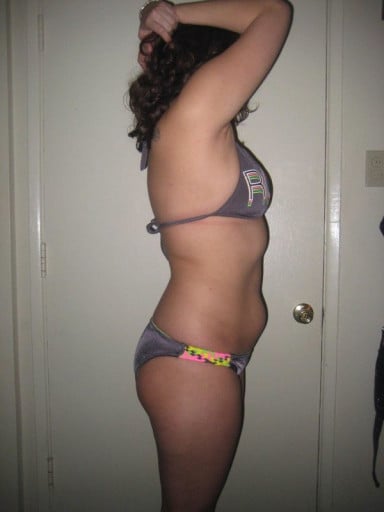 A photo of a 5'7" woman showing a snapshot of 149 pounds at a height of 5'7