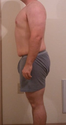 A photo of a 5'3" man showing a snapshot of 185 pounds at a height of 5'3
