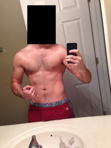 A photo of a 5'8" man showing a weight bulk from 138 pounds to 150 pounds. A net gain of 12 pounds.